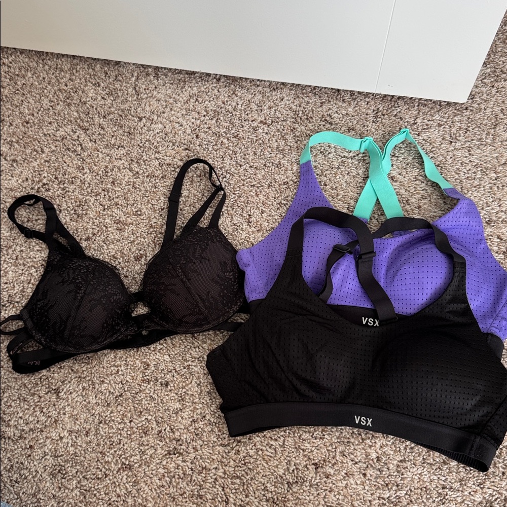 Two VS sport bras + very sexy push up